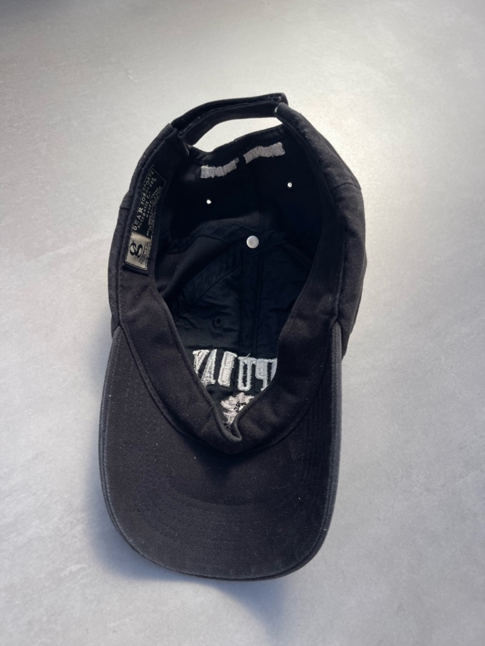 Black Baseball Cap - Picture 4 of 4
